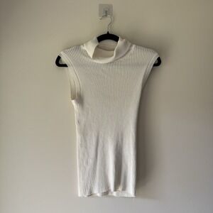 Retrology Cream Sleeveless Ribbed Turtleneck Sweater Top Size Large